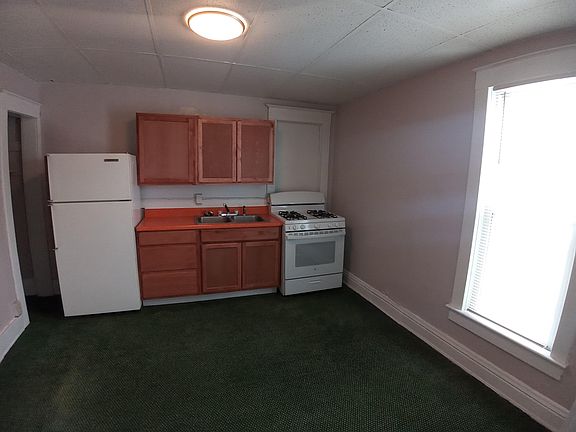 4th image of 501 S University Ave #15945833
