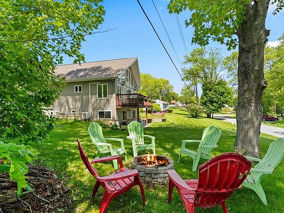 5th image of 440 Mills Point Road
