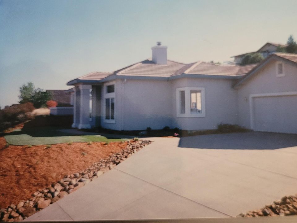 1st image of 3404 Charito Ln