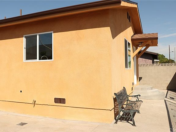 2nd image of 10115 Kewen Ave