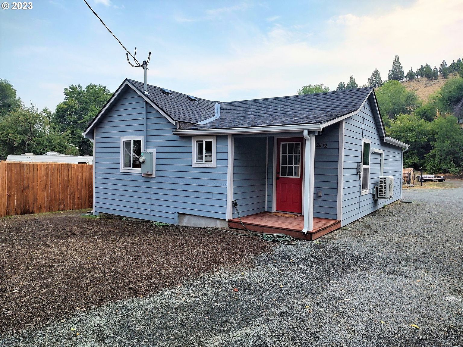 211 1/2 S Washington St, Canyon City, OR 97820 MLS 23442788 Zillow