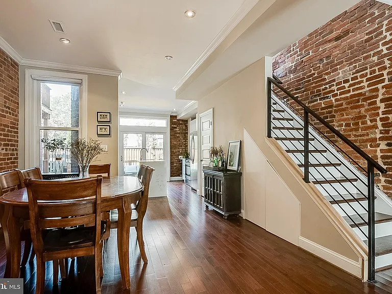 2030 Flagler Pl NW — Photo 17