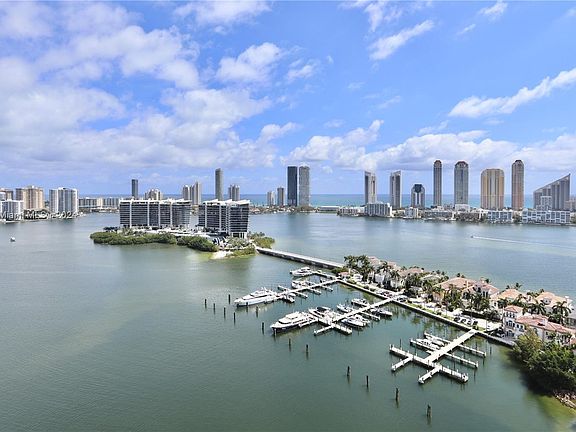 5th image of 7000 Island Blvd APT 2605