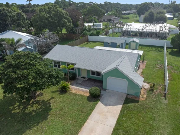 2320 12th Ave SW, Vero Beach, FL 32962
