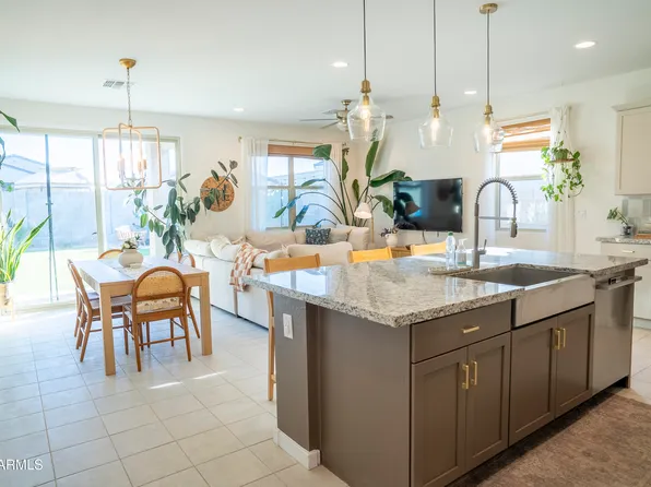 6739 W PEDRO Lane, Laveen, AZ 85339