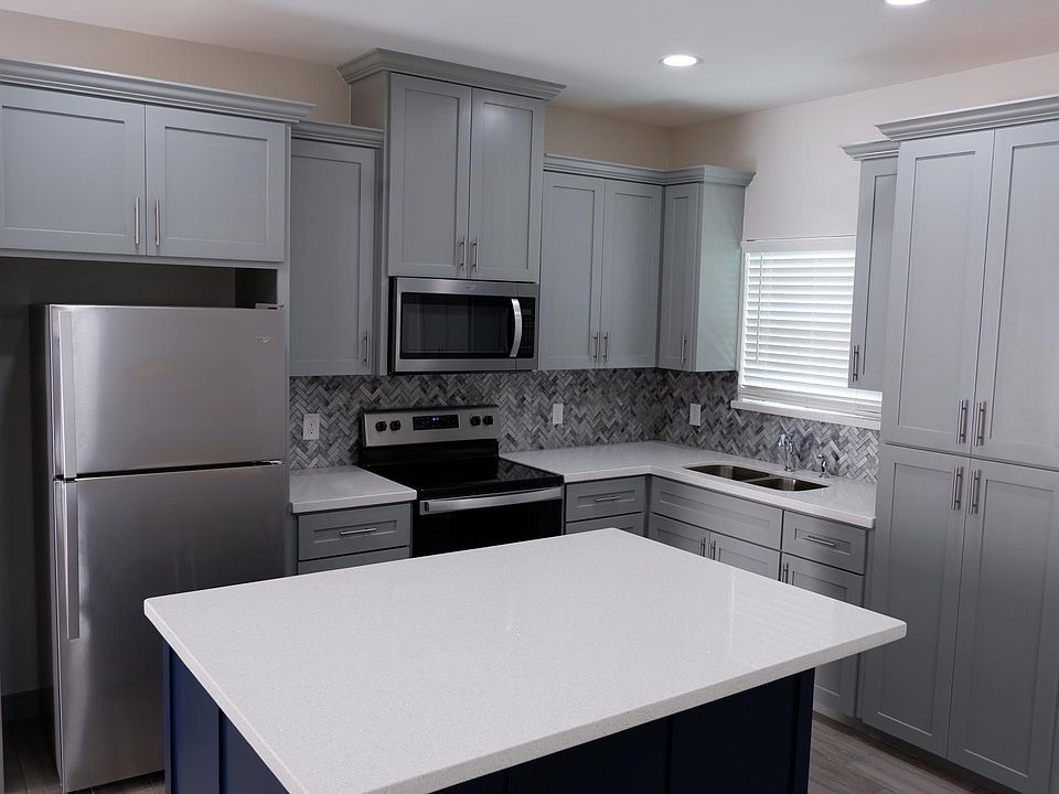 1st image of 5905 Nightingale Ave #4