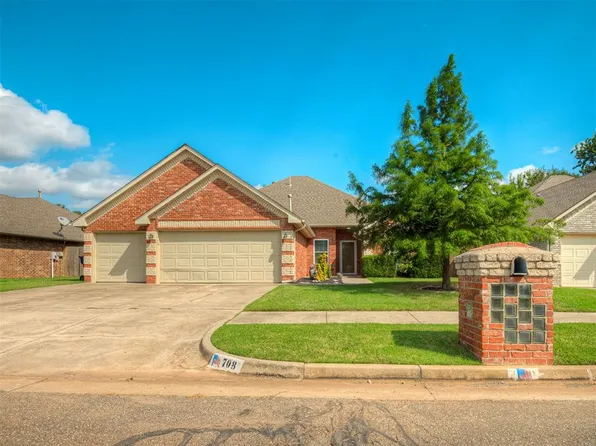 708 Garrison Ln, Yukon, OK 73099