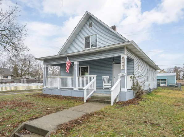 2009 W Carlisle Ave, Spokane, WA 99205