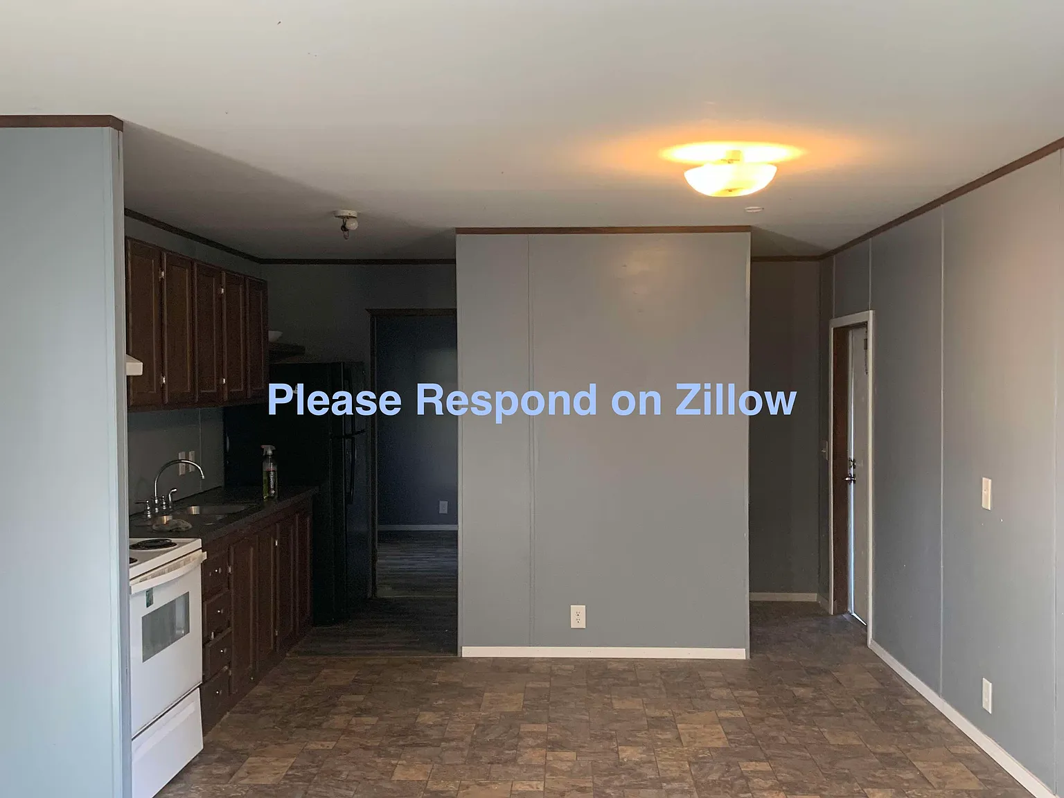 3 bed, 910 sqft, $895 — Photo 2