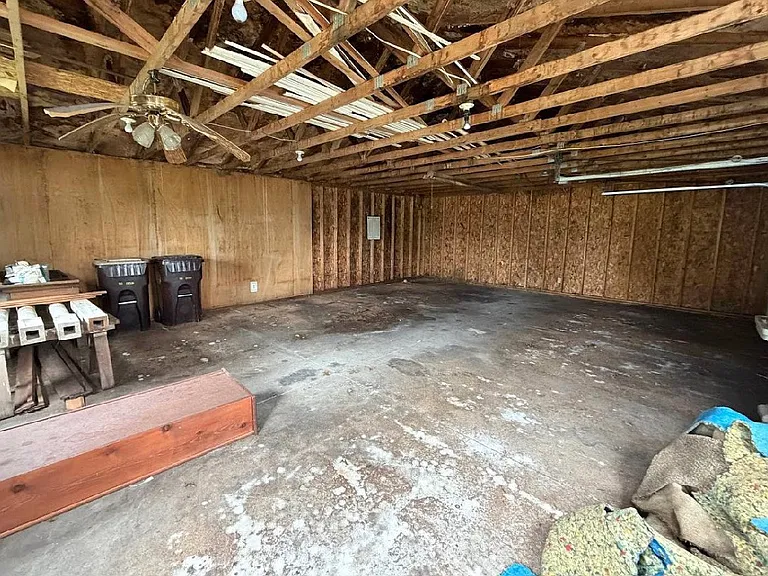 602 18th Ave — Photo 3