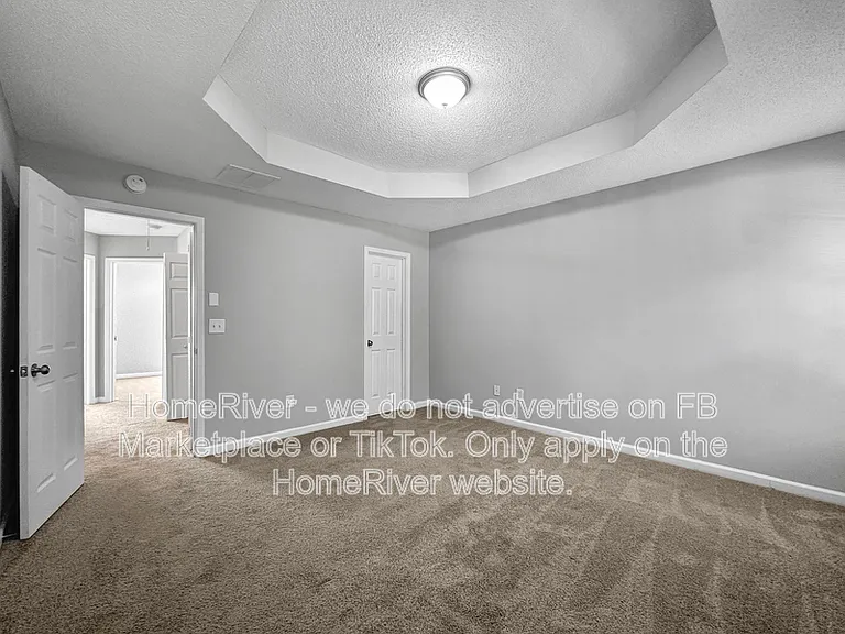 261 Augusta Woods Dr — Photo 7