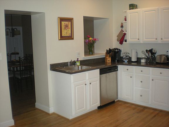 Kitchen with Dishwasher