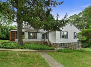 1790 Crawford Rd, Mohegan Lake, NY 10547