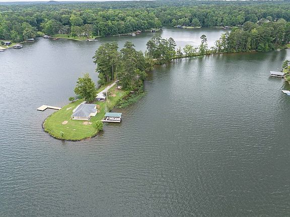 5th image of 250 Lee Road 844