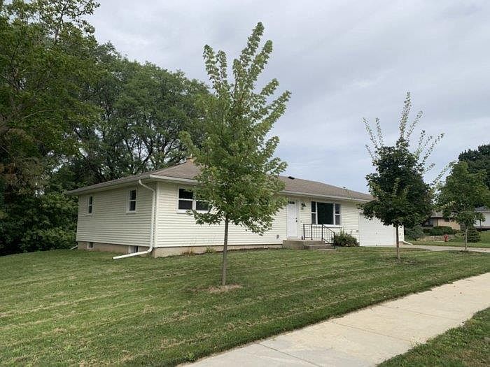 524 Allen Ave, Sun Prairie, WI 53590 MLS 1942606 Zillow