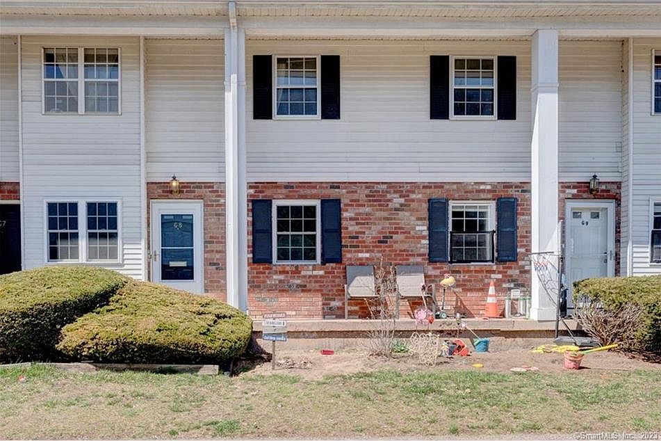 1st image of 8 Bradley Cir #G