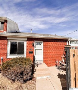 168 Arbor Ct, Omaha, NE, 68108