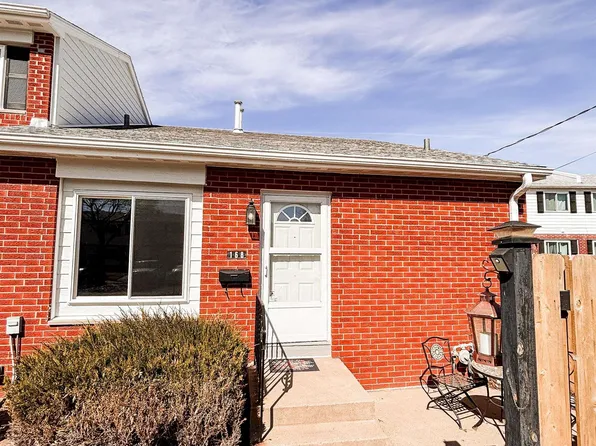 168 Arbor Ct, Omaha, NE 68108