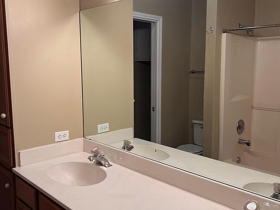 2nd image of 315 Briarbend Dr