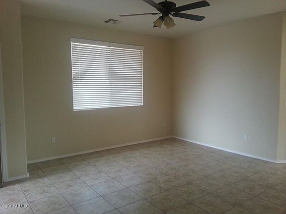 4th image of 46123 W Windmill Dr