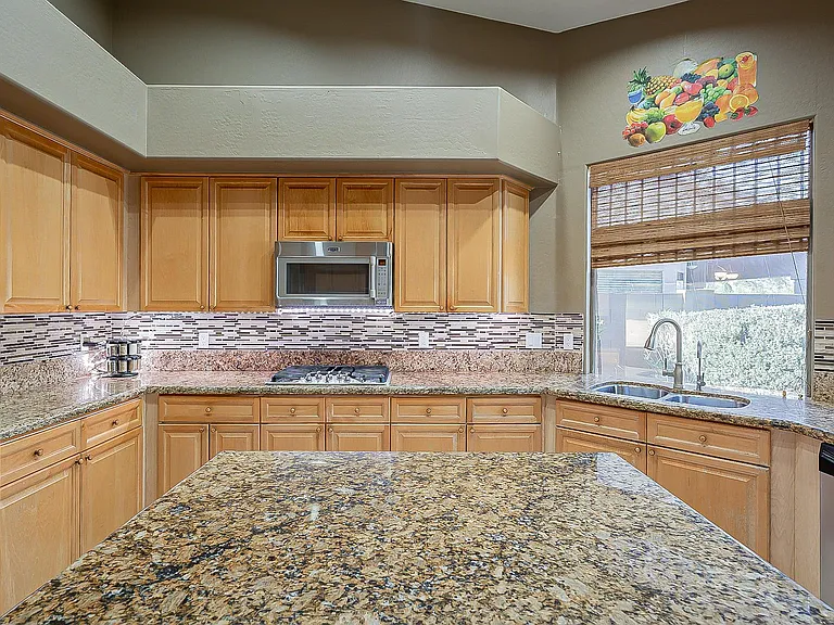 4926 E Duane Ln — Photo 42