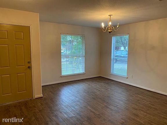 3rd image of 11902R Taylor Leigh Ln