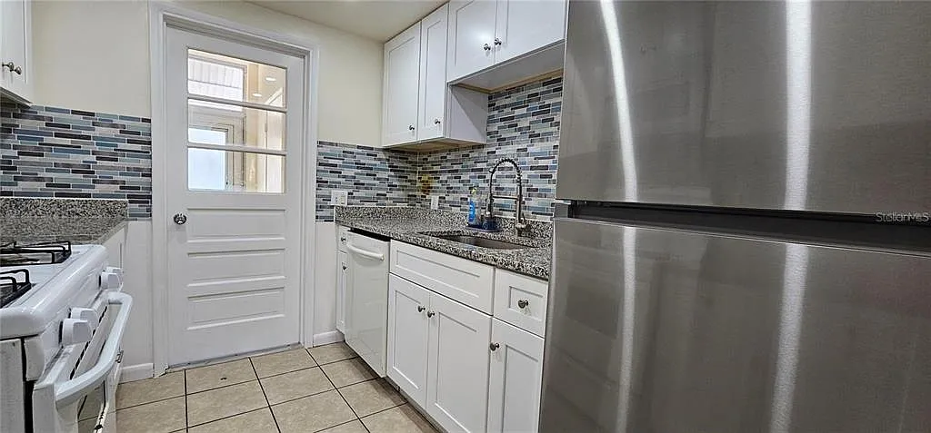 2 bed, 1.0 bath, 847 sqft, $1,499 — Photo 4