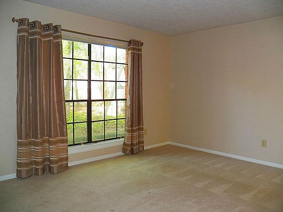 3rd image of 3351 Golden Willow Dr
