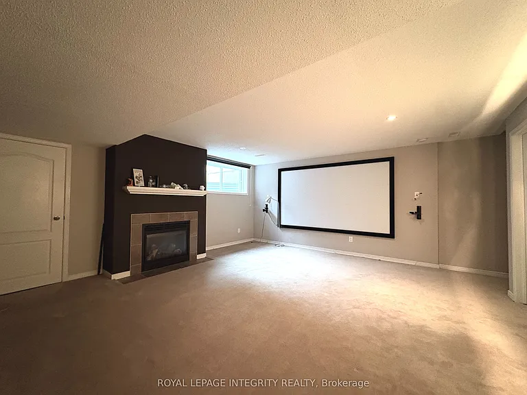 254 Badgeley Ave — Photo 22