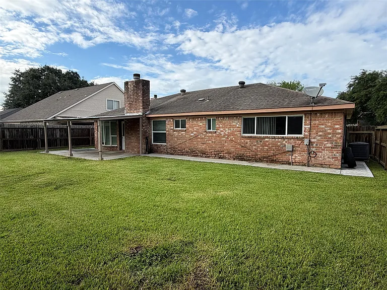 12719 Huntington Field Dr — Photo 8