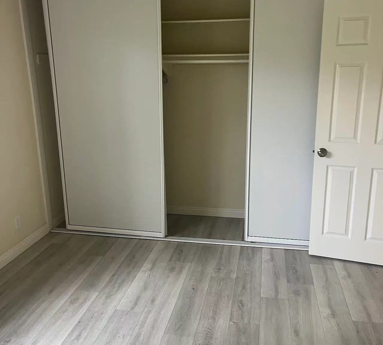 1 bed, 560 sqft, $1,930 — Photo 4