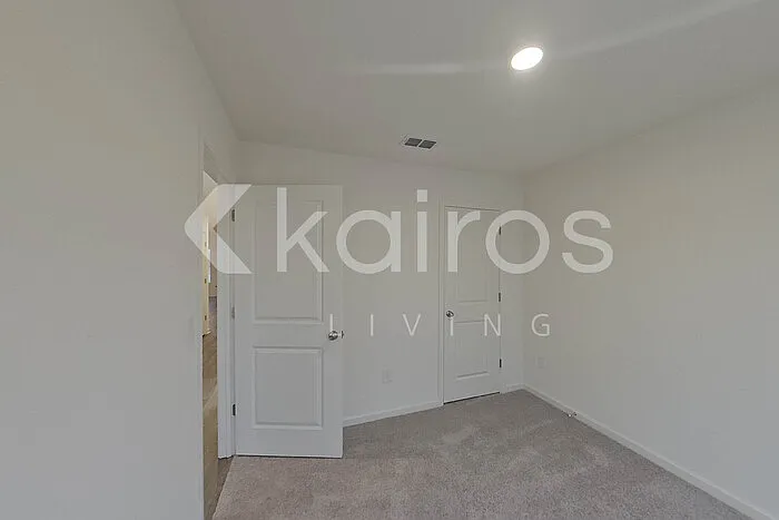 187 Lochwolde Dr — Photo 12