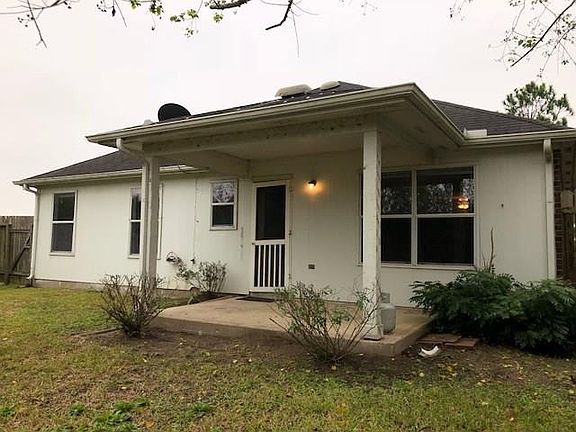 3rd image of 3127 Centennial Village Dr