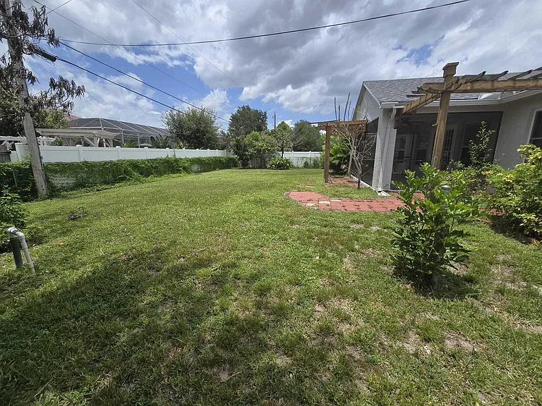 2026 SW Cranberry St — Photo 18