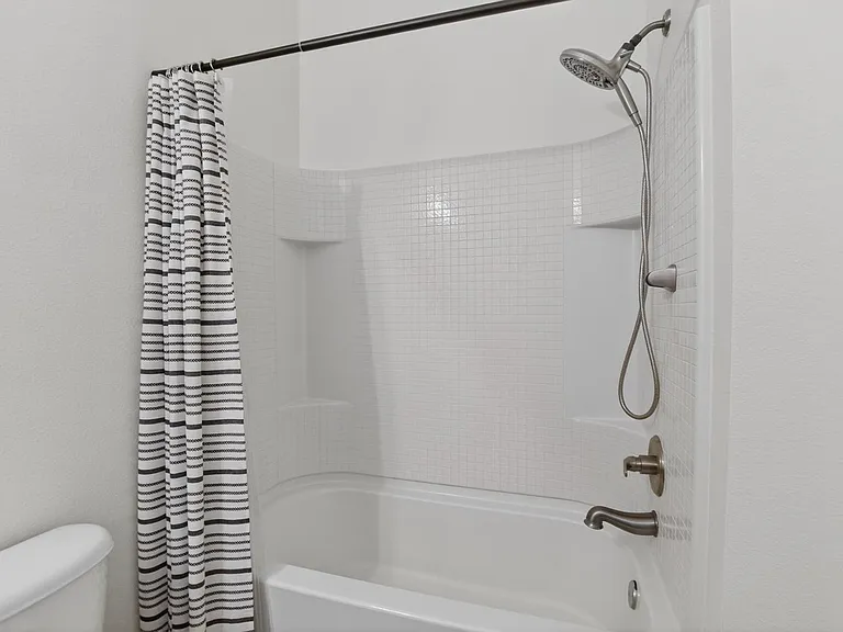 714 Ashentree Dr — Photo 23