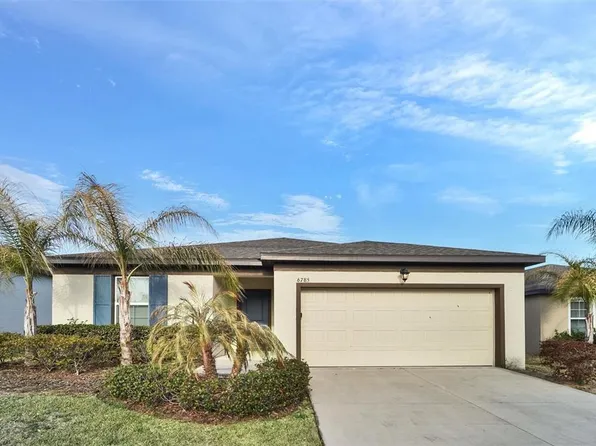 6785 Branham Mill Ct, Zephyrhills, FL 33542