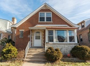 305 Granville Ave, Bellwood, IL