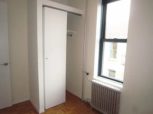 Rented by City Connections Realty | media 19