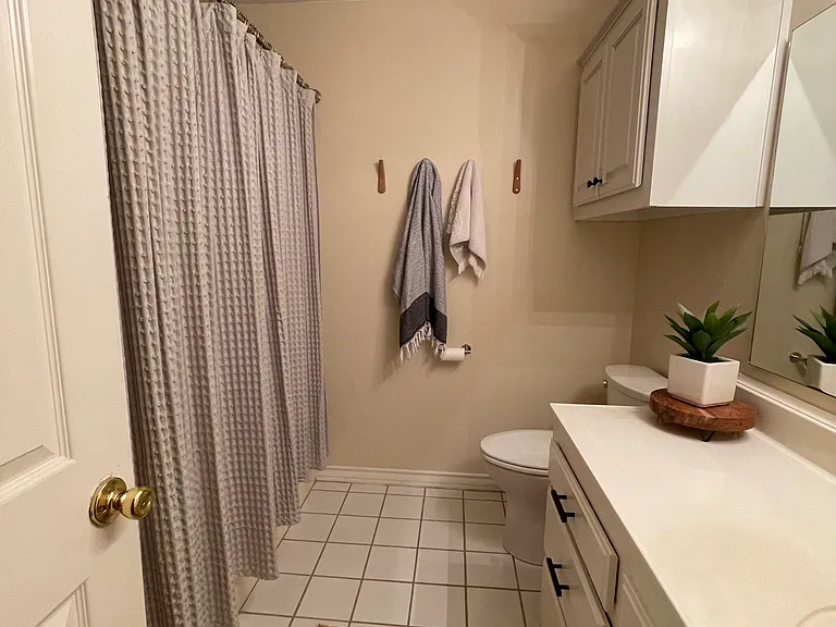 1608 Fairway Dr — Photo 10