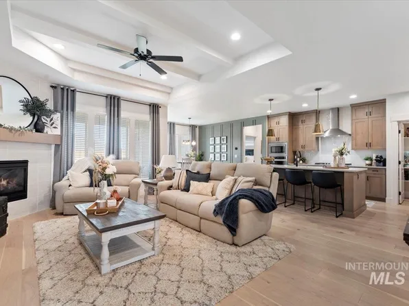 203 S Fusion Ave, Kuna, ID 83634