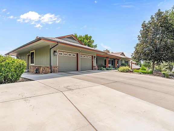 2nd image of 2681 Continental Dr