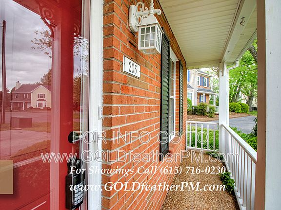 4th image of 206 Yarmouth Ct