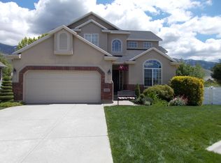 1406 N Links Way, Farmington, UT 84025