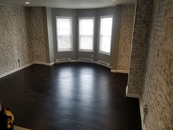 4th image of 5407 Market St Floor 2