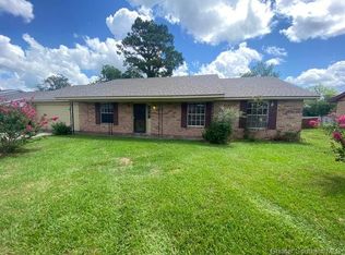 2106 Pear St, Deridder, LA 70634
