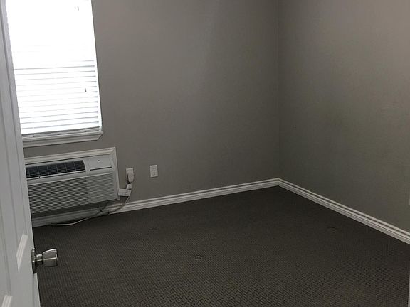 4th image of 1342 Coffee St APT 2