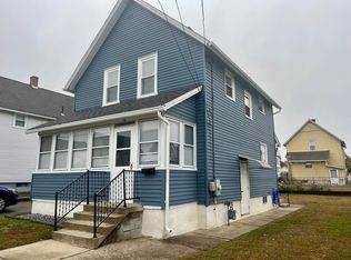 32 Hampshire St, Ludlow, MA 01056