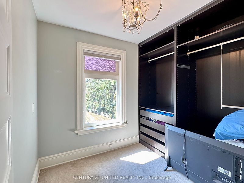 Peterborough House for rent - 3 Bedrooms — photo 16