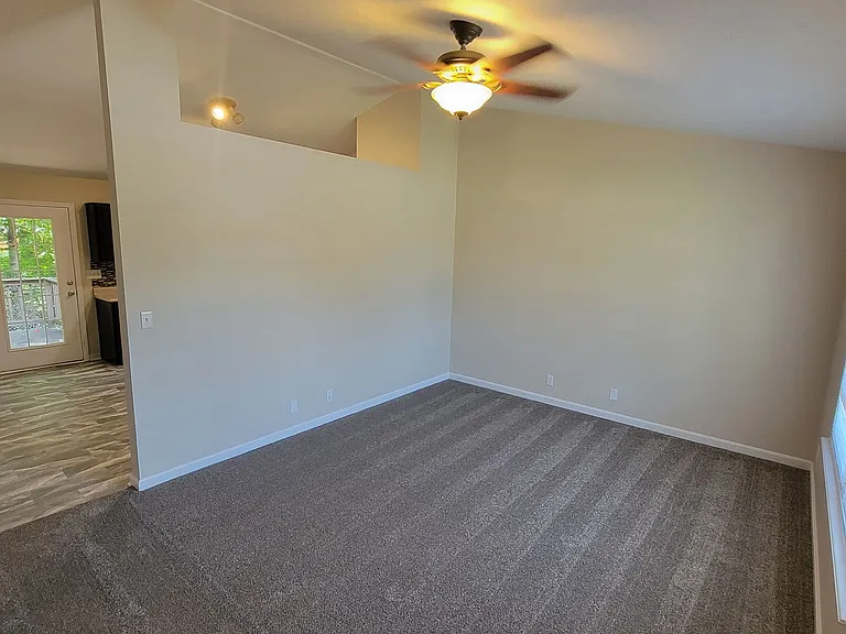 6205 Serenity Ct — Photo 2