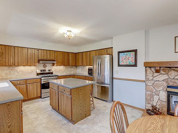 5th image of 10461 W Palmersheim Dr